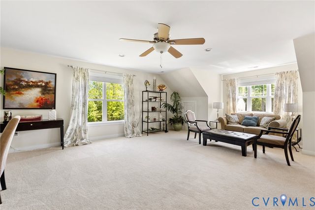 10240 Deerlake Dr, New Kent, VA 23124