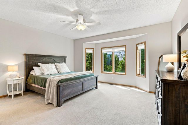1647 Seashell Lane, Waconia, MN 55387