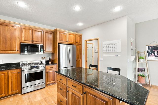 1647 Seashell Lane, Waconia, MN 55387