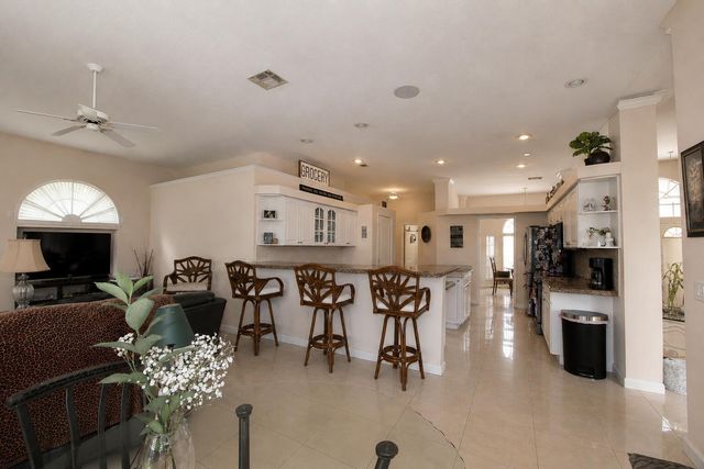 1542 SW JASMINE Trace, Palm City, FL 34990