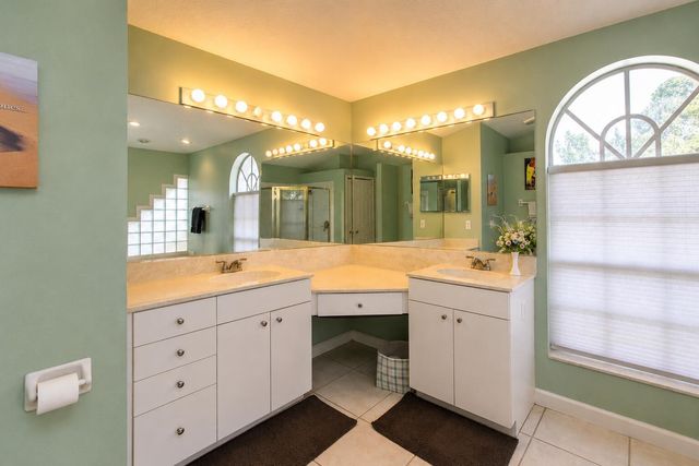 1542 SW JASMINE Trace, Palm City, FL 34990