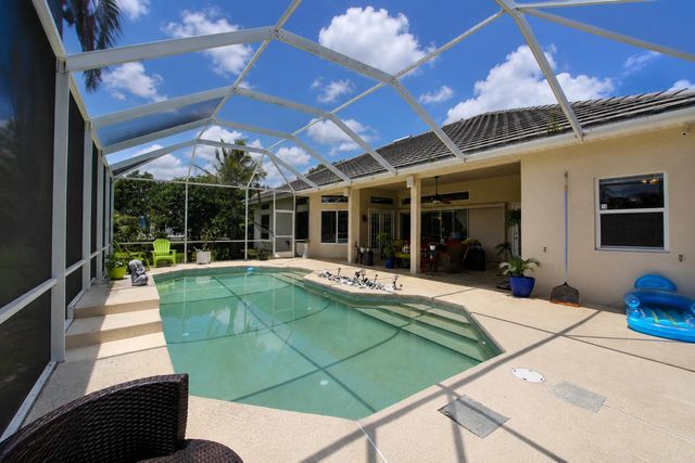 1542 SW JASMINE Trace, Palm City, FL 34990