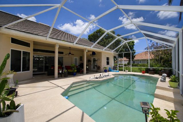 1542 SW JASMINE Trace, Palm City, FL 34990