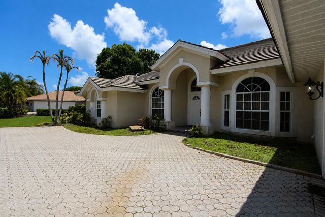 1542 SW JASMINE Trace, Palm City, FL 34990