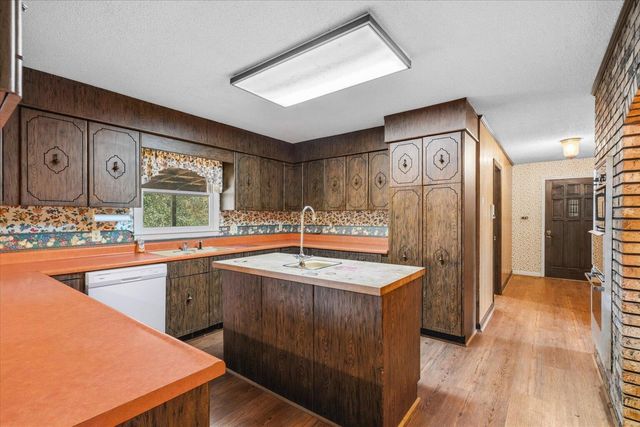 2286 NE Dawnville Beaverdale Road NE, Dalton, GA 30721