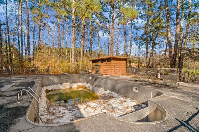 2286 NE Dawnville Beaverdale Road NE, Dalton, GA 30721