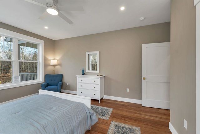 44 Lady Walsingham Way, Laconia, NH 03246