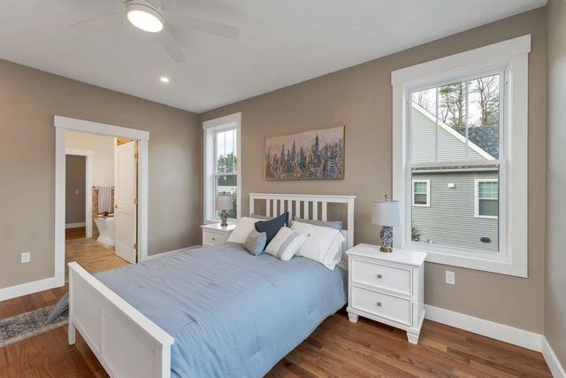 44 Lady Walsingham Way, Laconia, NH 03246