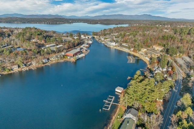 44 Lady Walsingham Way, Laconia, NH 03246