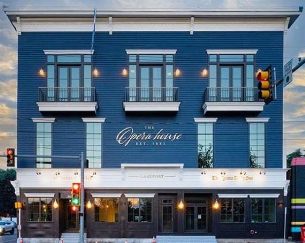 44 Lady Walsingham Way, Laconia, NH 03246