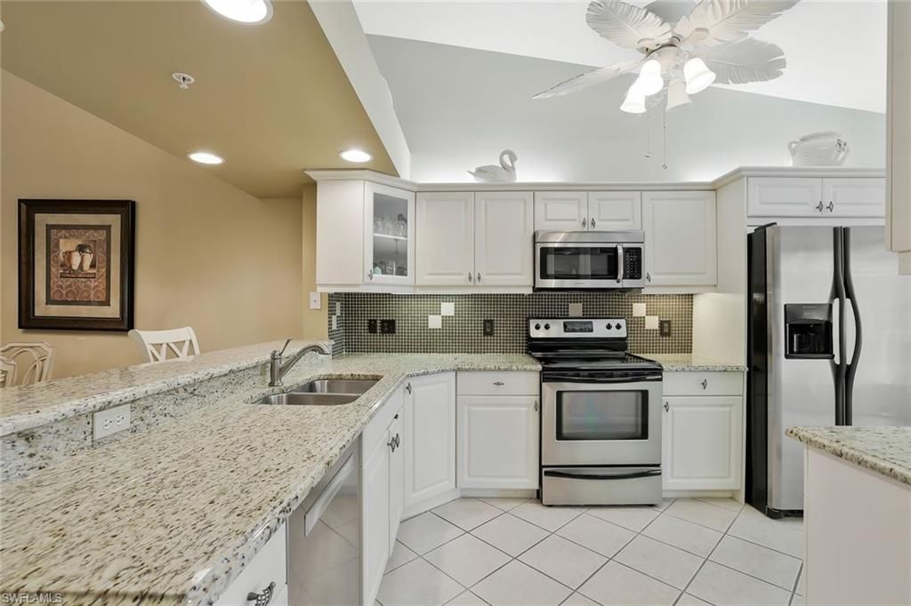 2360 Hidden Lake CT 8410, NAPLES, FL 34112 — photo 3