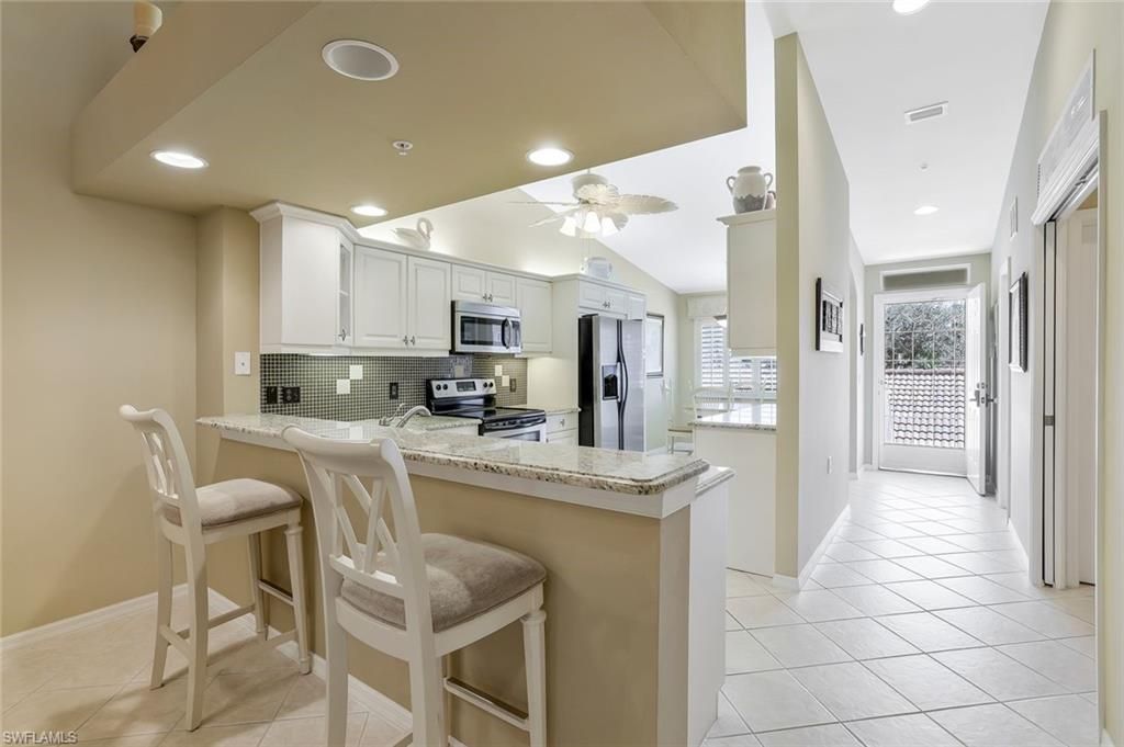 2360 Hidden Lake CT 8410, NAPLES, FL 34112 — photo 5