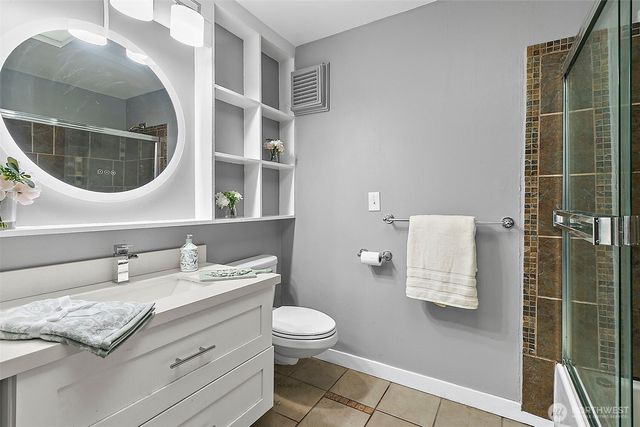 9656 Beacon Avenue S, Seattle, WA 98118