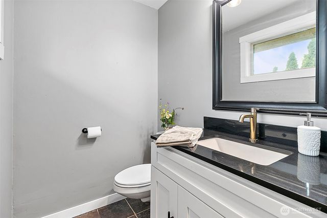 9656 Beacon Avenue S, Seattle, WA 98118