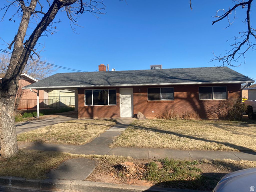 459 S 500 E, St. George, UT 84770