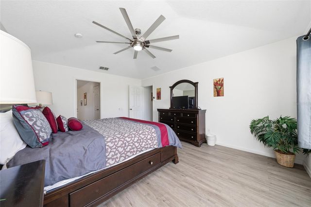 7803 BASNETT CIRCLE, Kissimmee, FL 34747