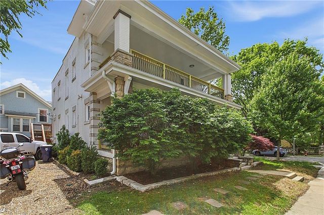 901 E 39th Street, Kansas City, MO 64109