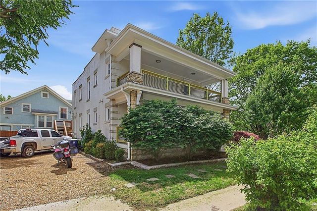 901 E 39th Street, Kansas City, MO 64109