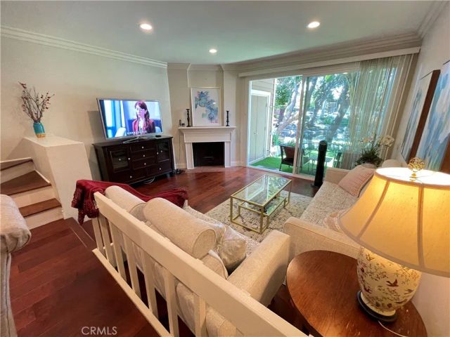 249 Pineview, Irvine, CA 92620