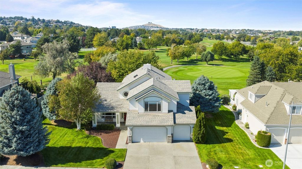 4108 S Green Street, Kennewick, WA 99337