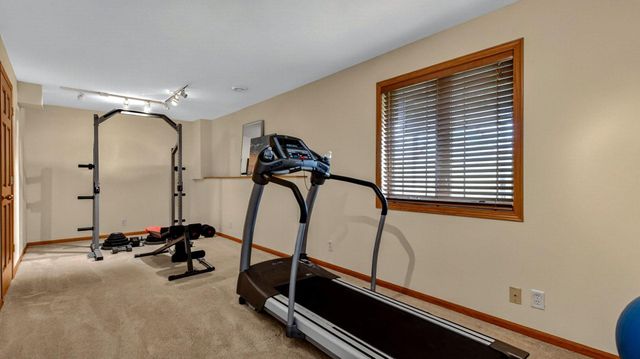 4409 Echo Valley Drive, Eau Claire, WI 54701