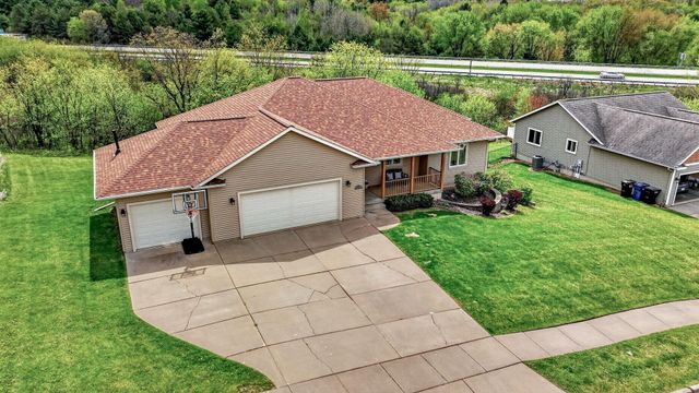 4409 Echo Valley Drive, Eau Claire, WI 54701