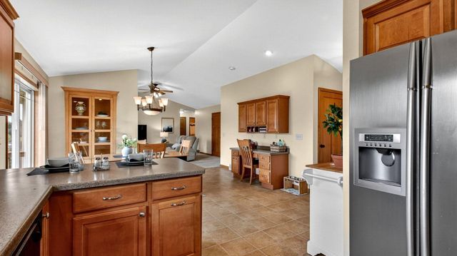 4409 Echo Valley Drive, Eau Claire, WI 54701