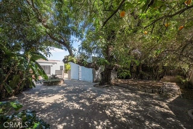 2511 Granville, Los Angeles, CA 90064