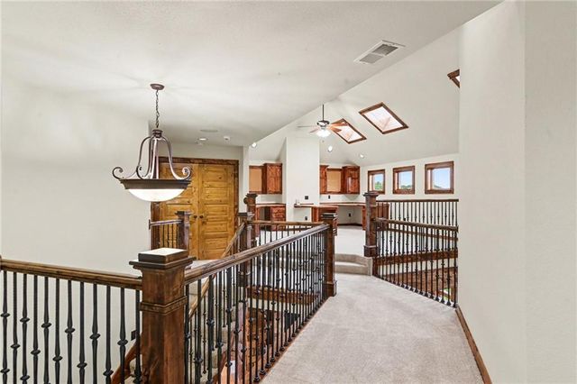 18890 W 252 nd Street, Paola, KS 66071