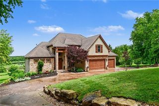 18890 W 252 nd Street, Paola, KS 66071