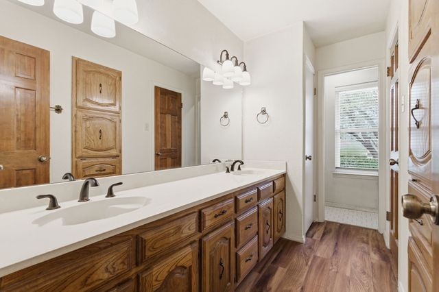 6504 Riviera Drive, North Richland Hills, TX 76180