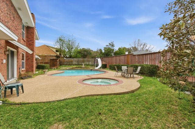 6504 Riviera Drive, North Richland Hills, TX 76180