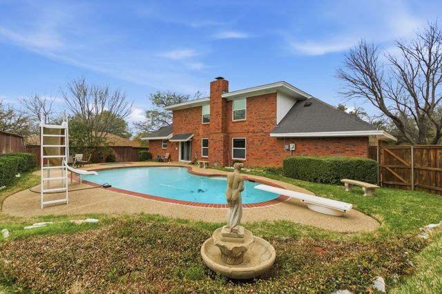 6504 Riviera Drive, North Richland Hills, TX 76180