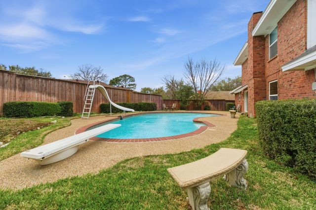 6504 Riviera Drive, North Richland Hills, TX 76180