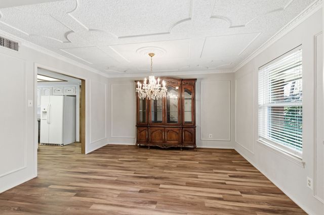 6504 Riviera Drive, North Richland Hills, TX 76180