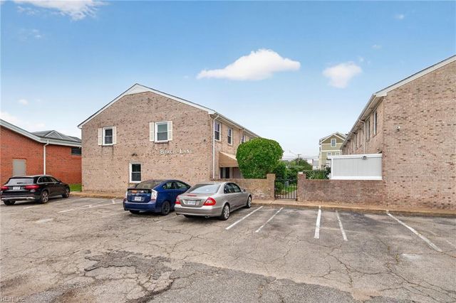 409 25th St Apt 106, Virginia Beach, VA 23451