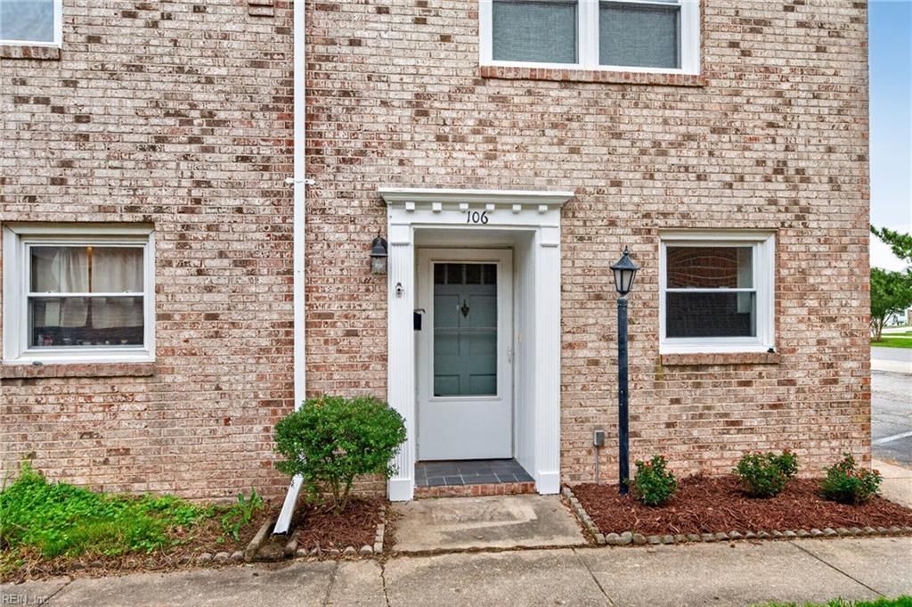 409 25th St Apt 106, Virginia Beach, VA 23451