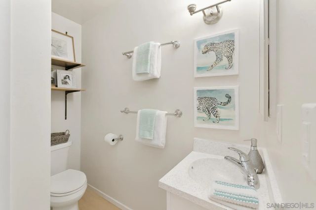 4186 Camino Islay, San Diego, CA 92122