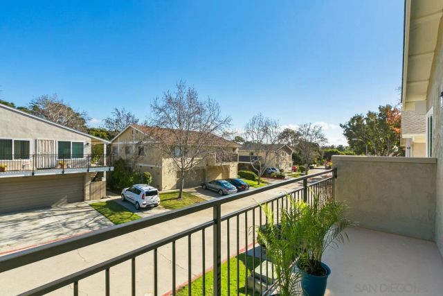 4186 Camino Islay, San Diego, CA 92122