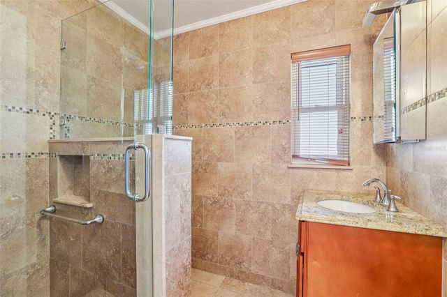 215 S WEST SHORE BOULEVARD, Tampa, FL 33609