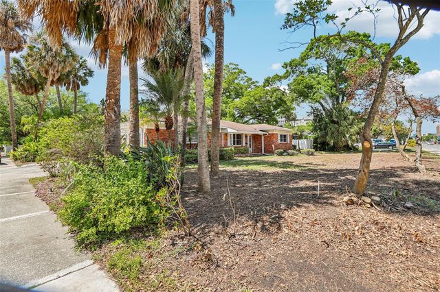 215 S WEST SHORE BOULEVARD, Tampa, FL 33609