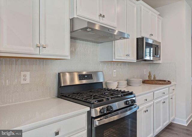 7904 BRANDY STATION RD, Hanover, MD 21076