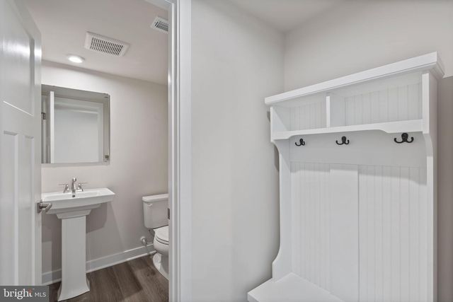 7904 BRANDY STATION RD, Hanover, MD 21076