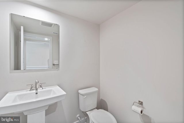 7904 BRANDY STATION RD, Hanover, MD 21076