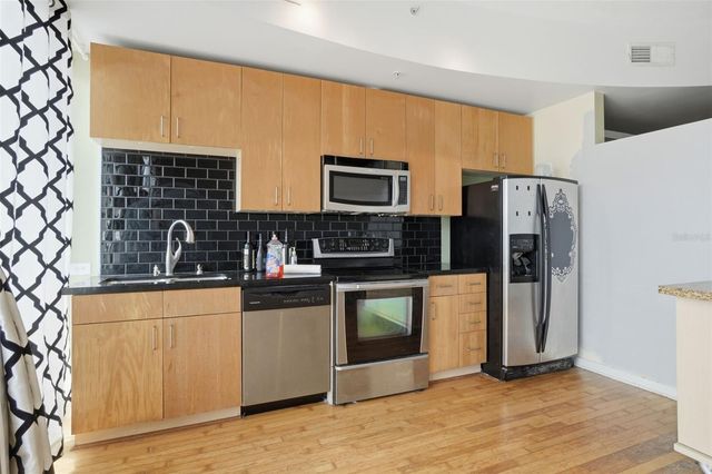 155 S COURT AVENUE 1107, Orlando, FL 32801