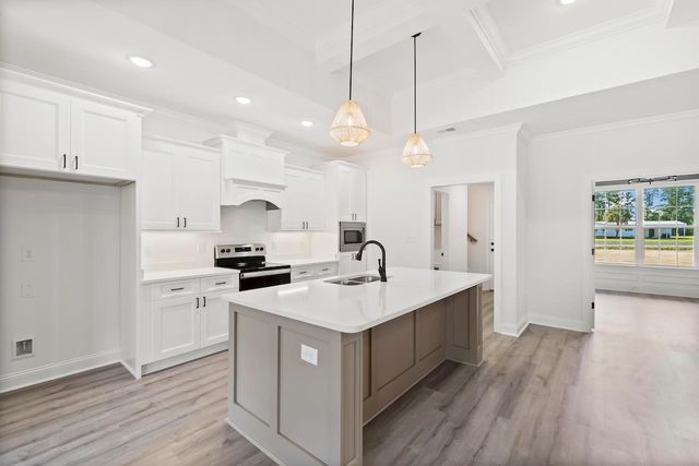 4620 Kates Bay Hwy., Conway, SC 29527