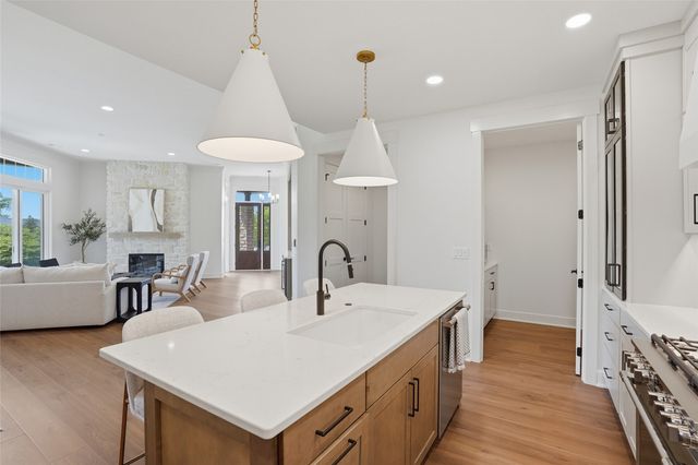 1901 Country Club Drive, Coralville, IA 52241