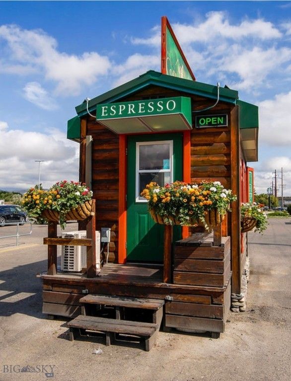 2120 S Park Street, Livingston, MT 59047