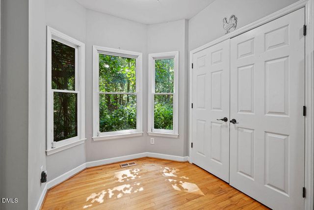 240 Mcgregor Woods Road, Chapel Hill, NC 27517