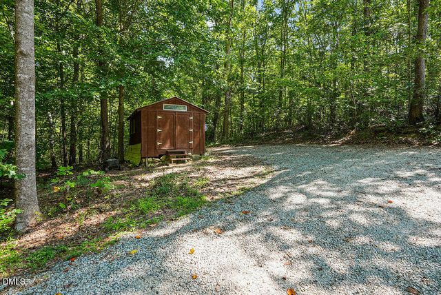 240 Mcgregor Woods Road, Chapel Hill, NC 27517